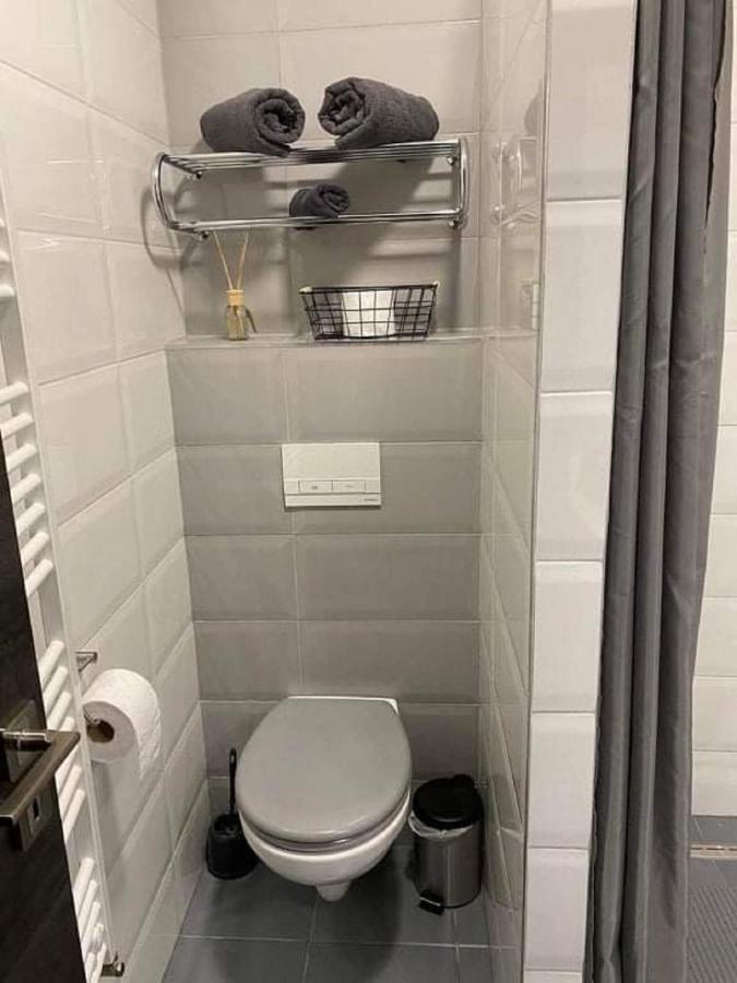Greta Lux Apartman Apartment ไฮจ์ดุสโซบอสโล ภายนอก รูปภาพ